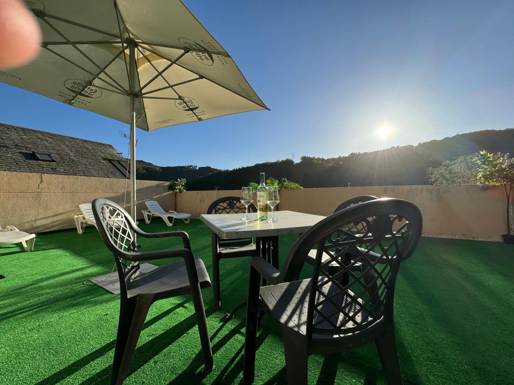 Appartamento Triacastela Sunset Terrace Esterno foto