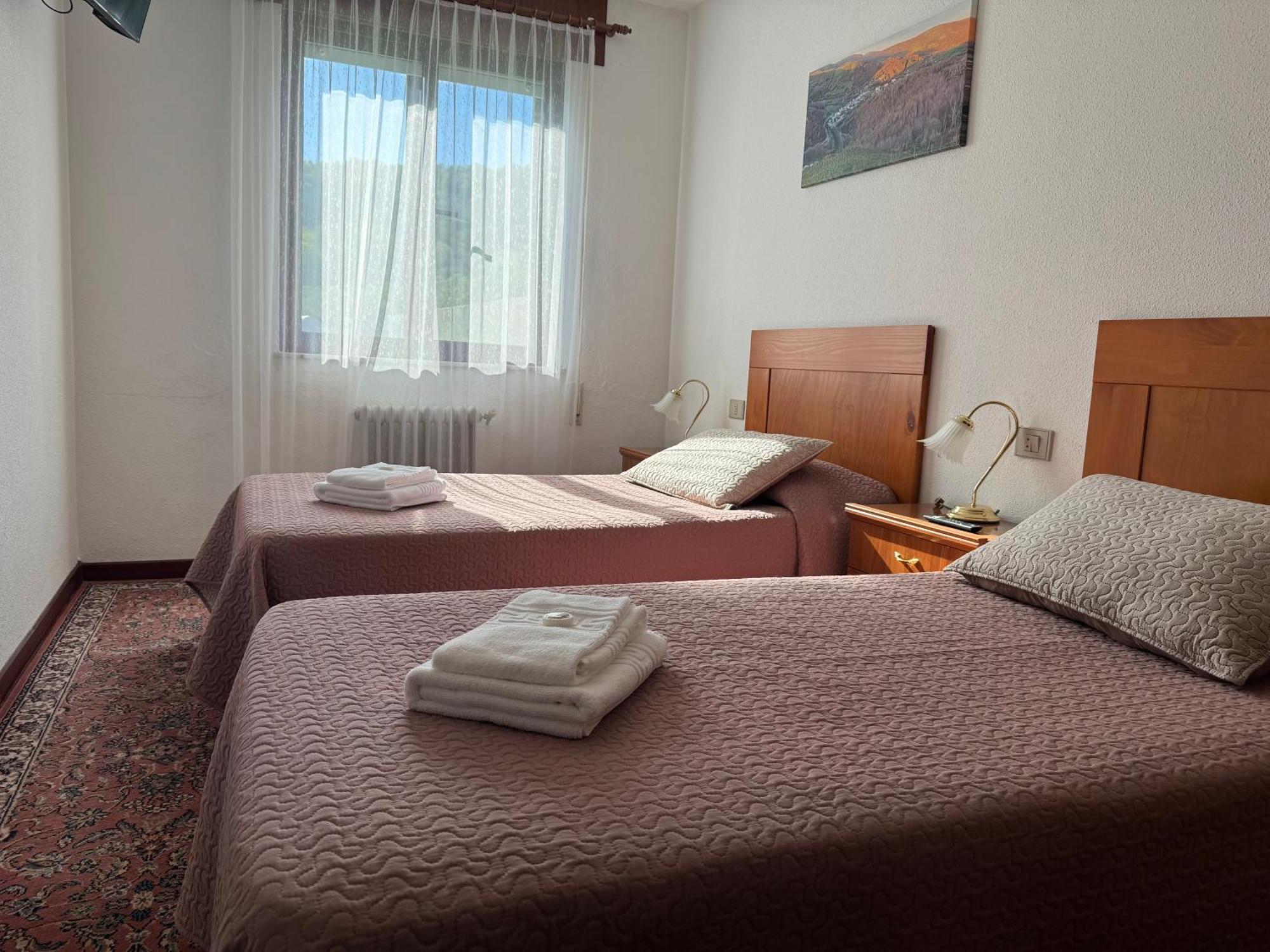 Appartamento Triacastela Sunset Terrace Esterno foto